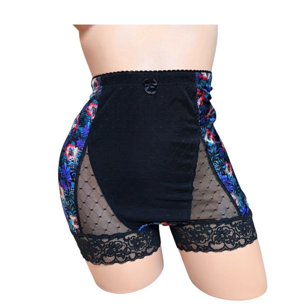 Rhonda Shear Retro Pin Up Girl Booty Shorts High Waist Lace Boy Shorts Panties-L